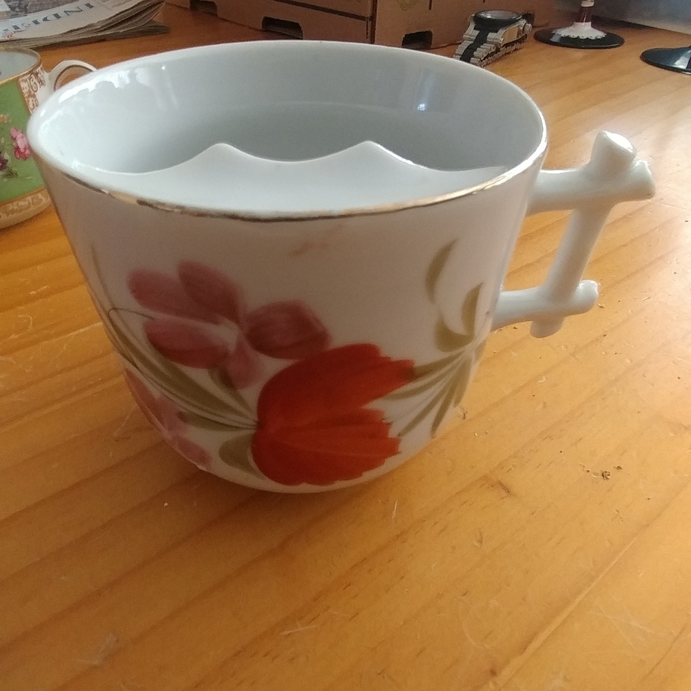 Mustache Coffee/Tea Cup, 24K gold rim
